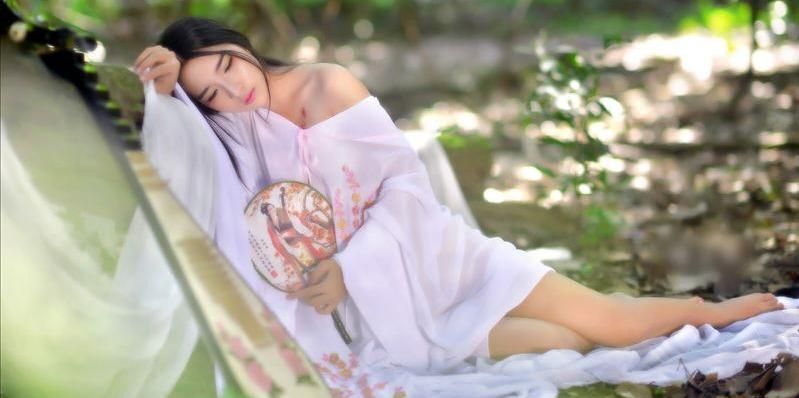 形容人憔悴的句子
