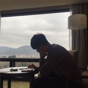 表示对兄弟心痛的句子