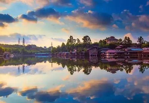 描写山水的诗句