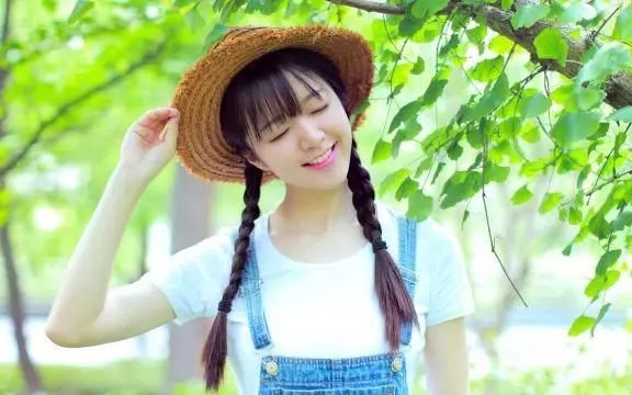 怀念青春的简洁句子