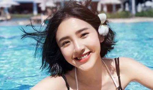 夸女生笑起来好看的句子
